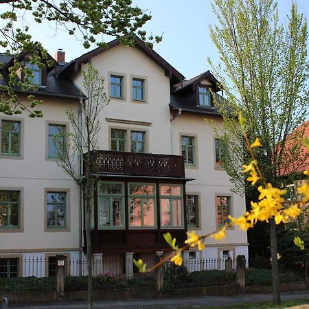 Traumhafte Etagenwohnung In Gunderzeitvilla Dresden Exterior foto